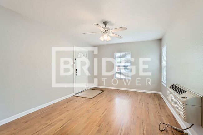 Photo - 224 E Boyd St