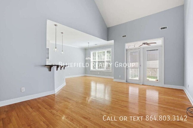 Photo - 1 Edge Ct