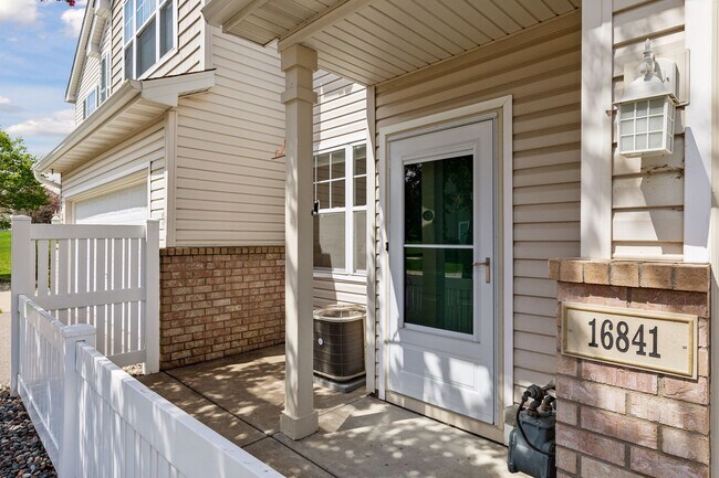 Photo - 16841 91st Ave N