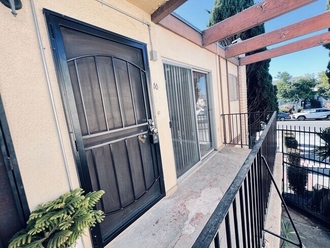 Photo - Charming and Bright Normal Heights Apartment Unit 4665-10