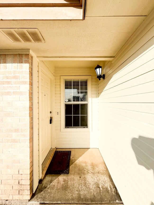 Photo - Available NOW Beautiful 1 story, 3 bedroom, 2 bath home. This is exactly what you have been looki...