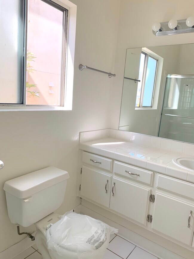 BATHROOM - 1380 Midvale Ave. "The Mini Mission"