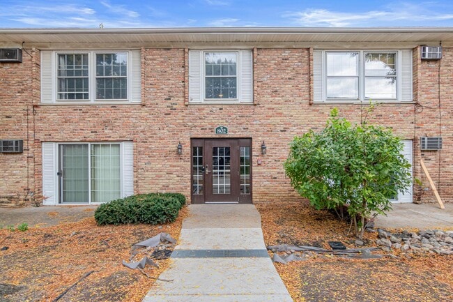 Photo - 802 Old Settlers Trl Unit 8