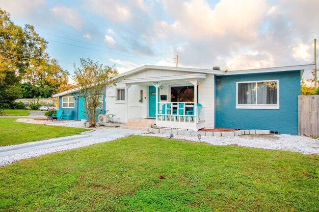 Photo - 1324 Catalpa Ln Unit ID1370533P