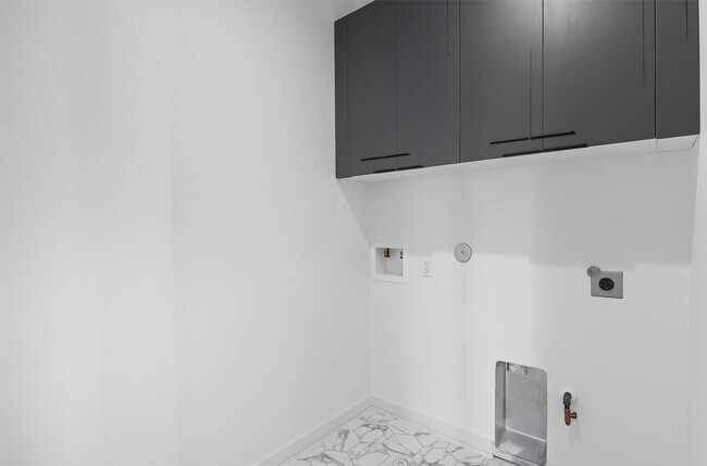 Photo - 2939 El Fenice Ln