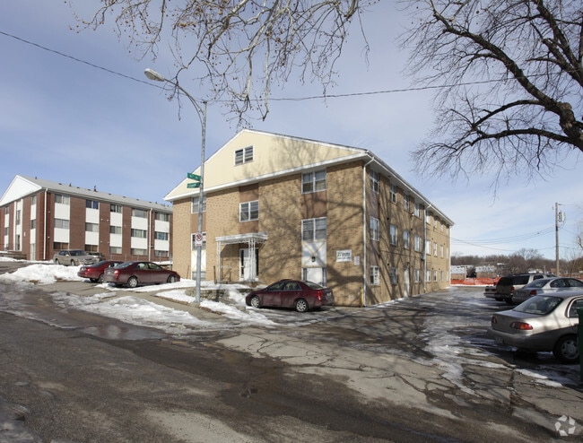 Lafayette Apartments - Lafayette Apartments