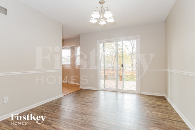 Photo - 5912 Walnut Creek Cir