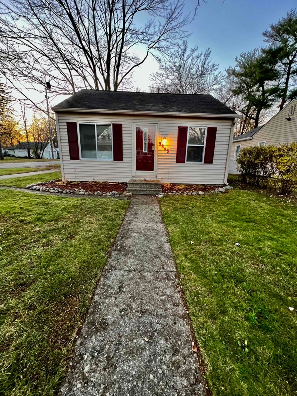 Photo - 5805 N Walton St