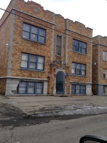 Primary Photo - 3737 Scovel Pl