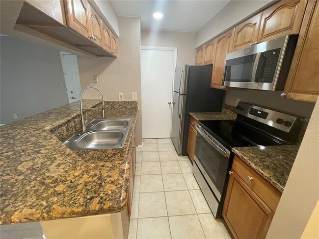 Photo - 236 Afton Square Unit 106