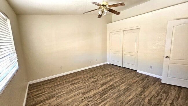 Photo - 7007 Oak Forest Ct