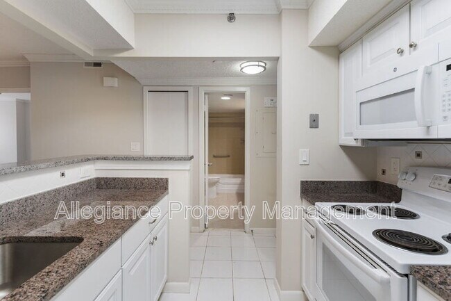 Photo - 5505 Seminary Rd
