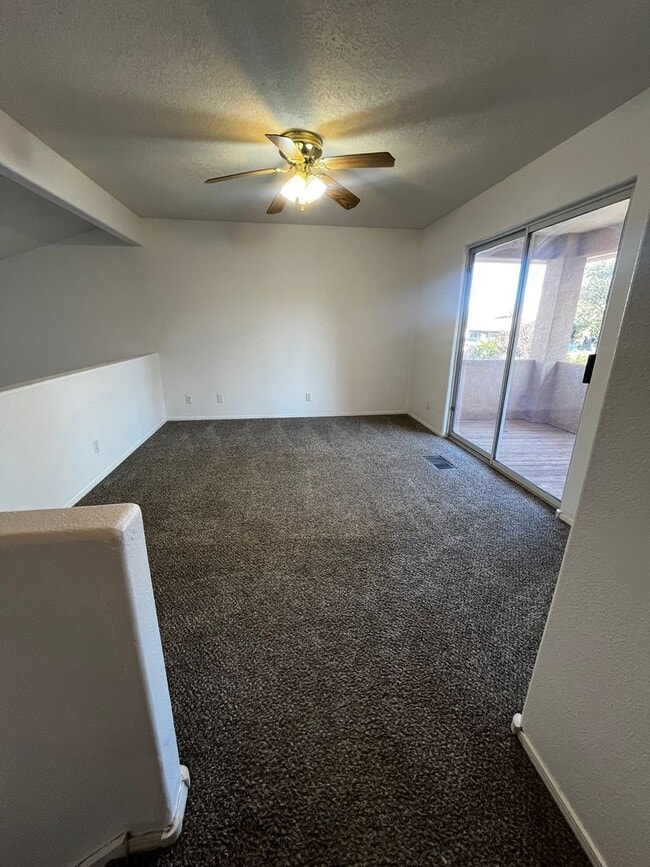 Photo - Beautiful 5 bedroom home located in Rio Ra...