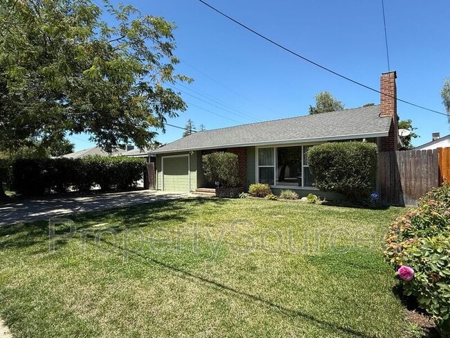 Photo - 1251 Middlefield Ave