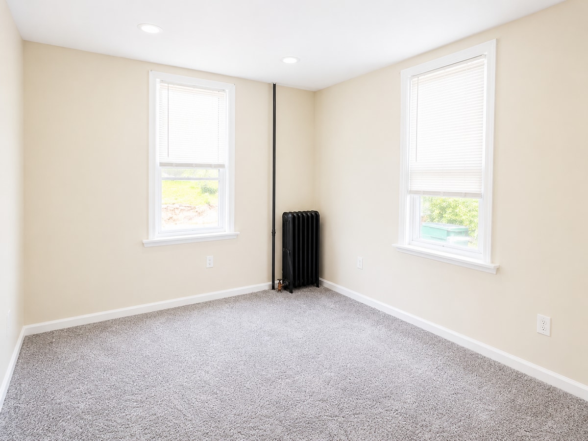 Photo - 2012 Russell Ave, Unit A3  1 Bedroom | 1 Bathroom | $1,195/Month Unit A3