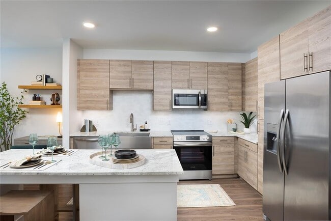 Building Photo - 9302 Fry Rd Unit B1-1034 Rental