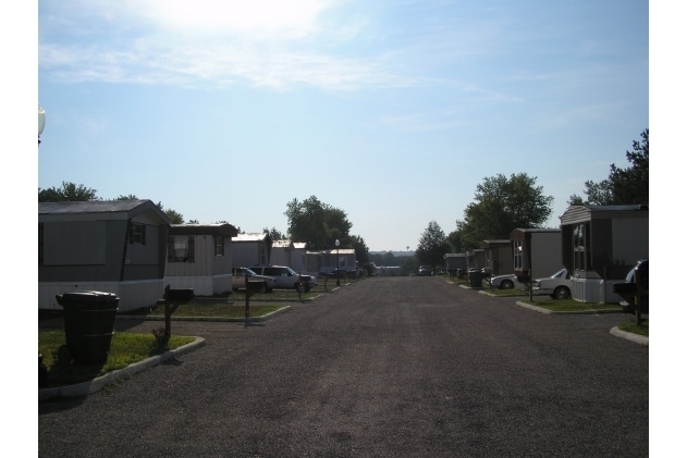Street View - Farmville Park LLC Apartments