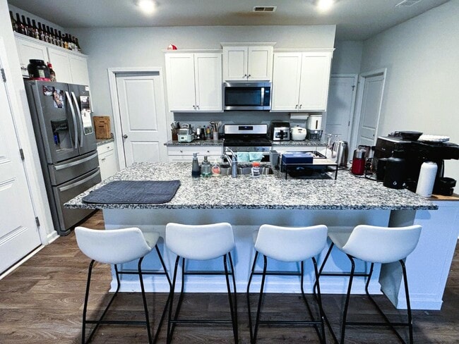Photo - 218 Sweet Cherry Ln
