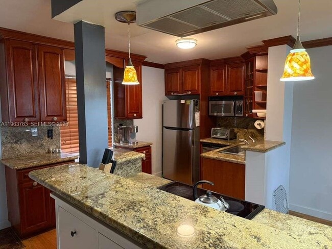 Building Photo - 2691 S Course Dr Unit 202