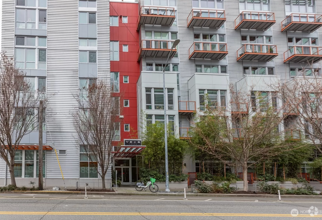 Building Photo - Veer Lofts Condominiums - South Lake Union Unit 216