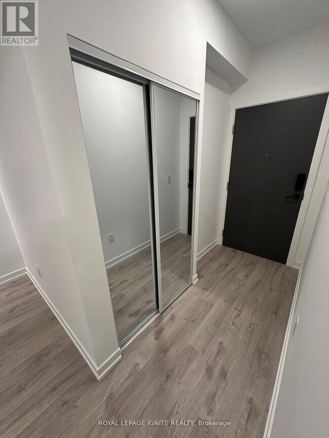 Photo - 9763 Markham Rd Unité A801