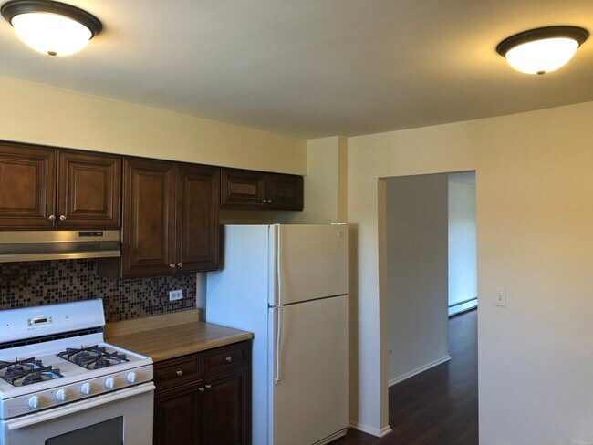 Photo - 10417 Dearlove Rd Unit 1A