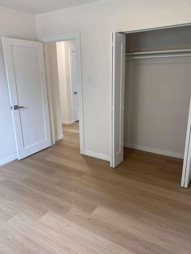 Photo - 1889 Wavell St Unit 1887 Main