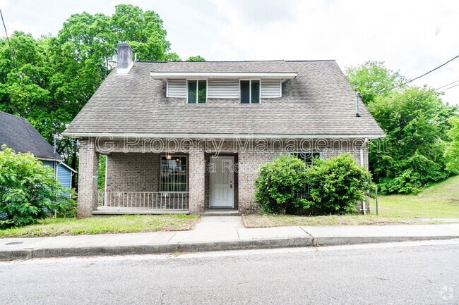 Building Photo - 1630 Wallace St Rental