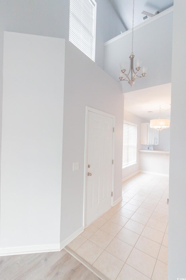 Photo - 211 Connemara Dr