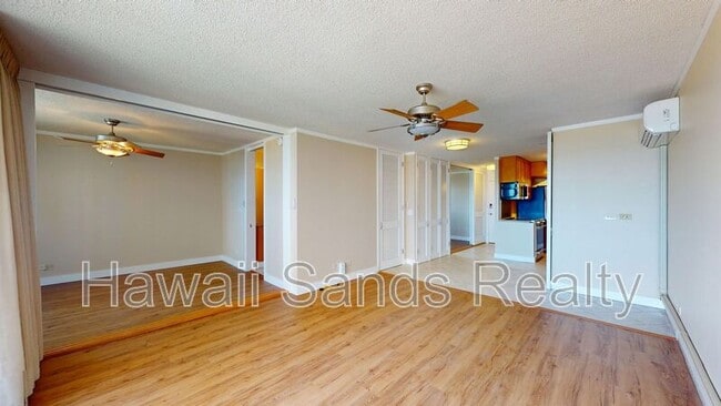 Photo - 1676 Ala Moana Blvd