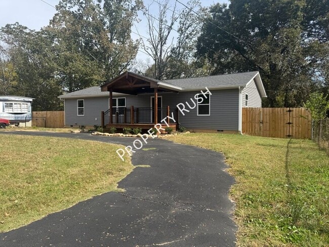 Photo - 8430 Springfield Rd