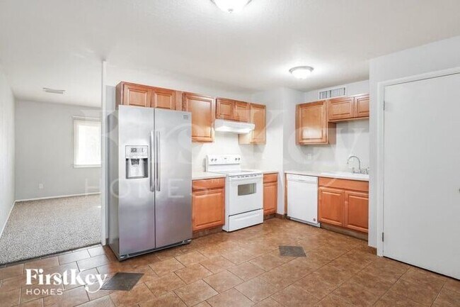 Photo - 15250 N 32nd Dr