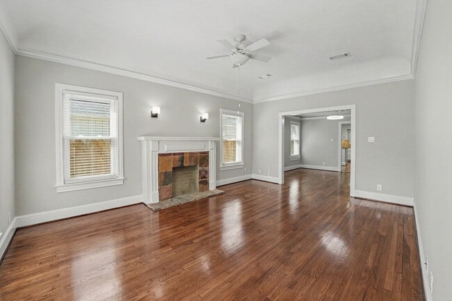 Photo - 2805 Rosewood St