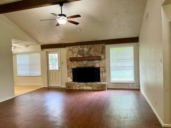 Photo - Beautiful 3 Bedroom Home in San Pedro Hills Near NEISD Schools