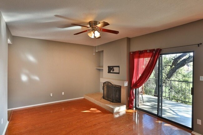 Photo - 4711 Spicewood Springs Rd Unit 182