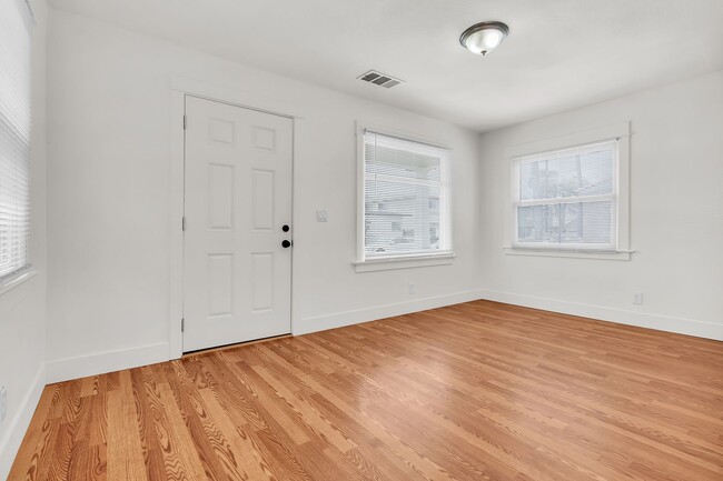 Photo - 420 Bonito Ave