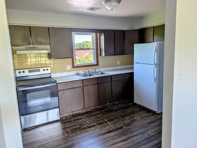 Building Photo - 5220 E Calla Rd Unit 6