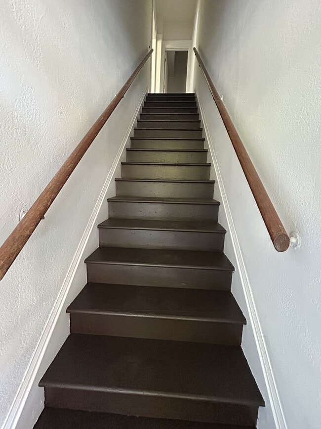 Photo - 1233 Castro St