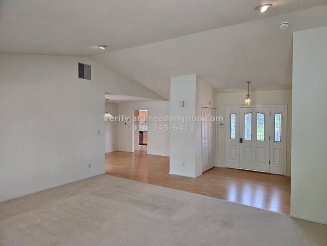 Photo - Fabulous Location Near Horizon & Dr St Mar...