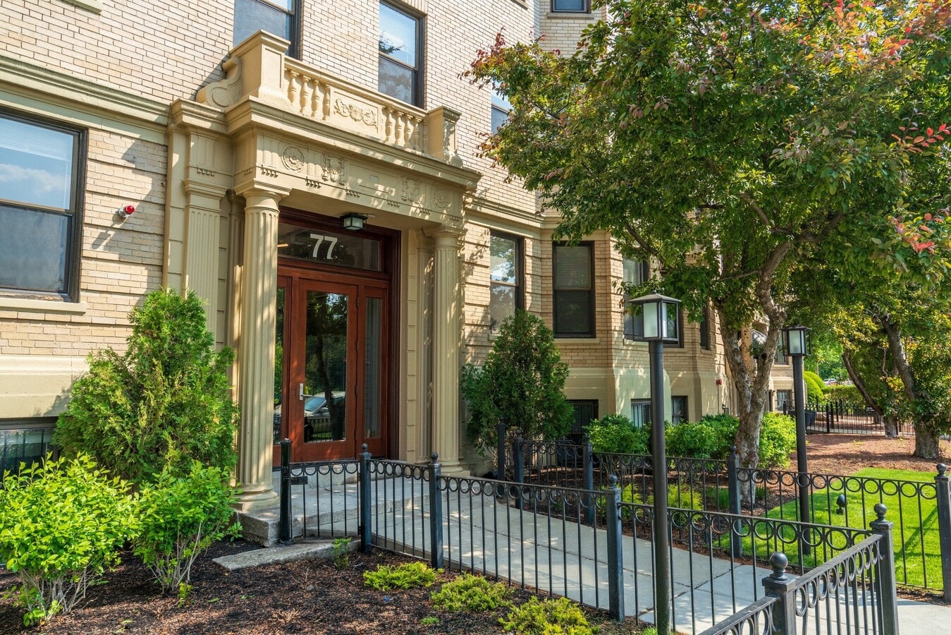 77-81 Park Dr. Unit 81P_03 - 77-81 Park Dr. Unit 81P_03 Unit 81P_03