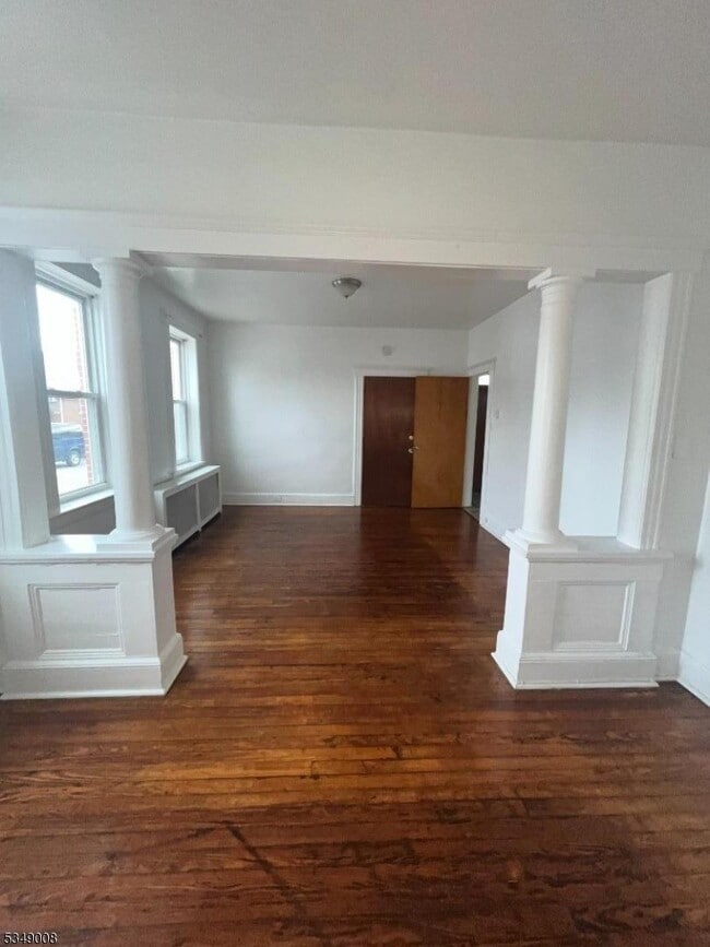 Photo - 10 Mahar Ave