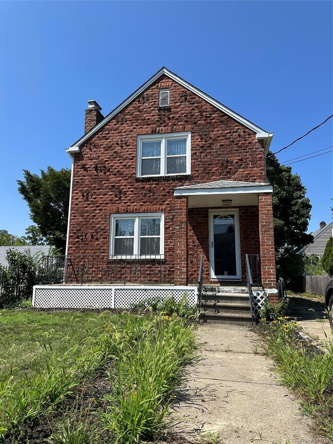 Building Photo - 5 Ashwood Rd