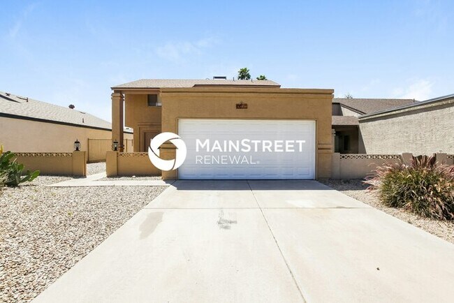 Photo - 4 Bedroom Pet-Friendly Home in Glendale, AZ with Main Street Renewal