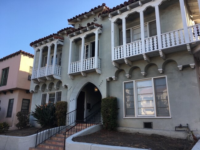 358 N Gardner St Unit 356.5