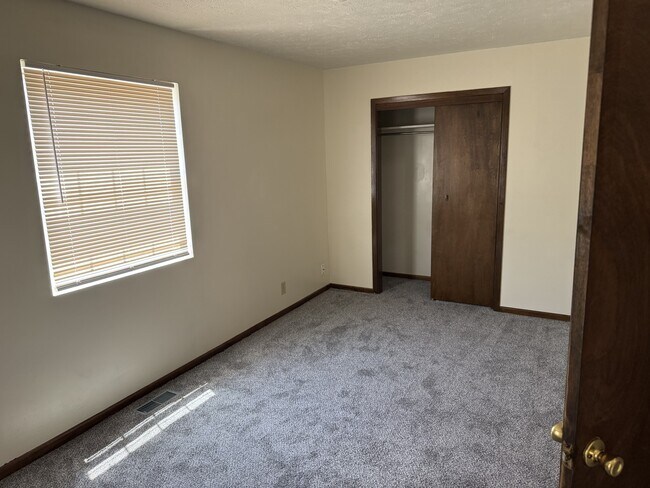 Photo - 815 N Adams St Unit 1