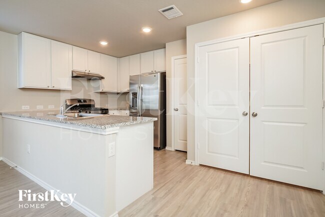 Photo - 6432 Pickaxe Way