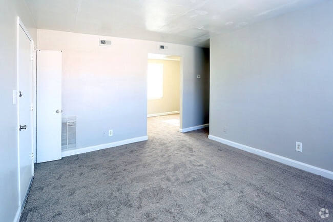 Living Room 1 B/R - Parkwood Manor Rental