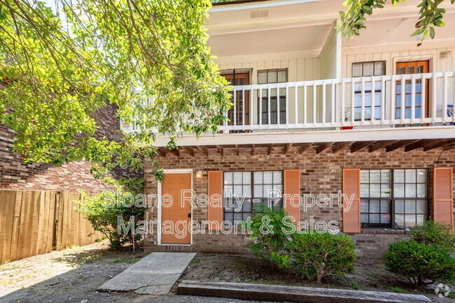 Building Photo - 296 Fleming Rd Rental