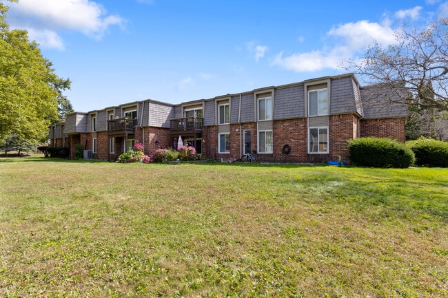 Photo - Cambridge Manor