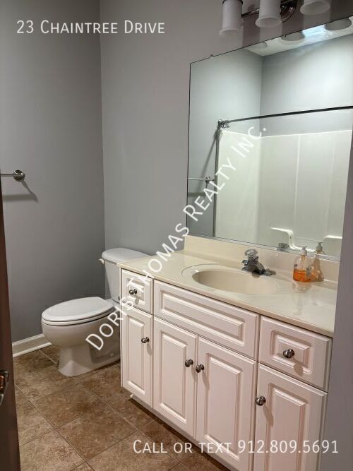 Photo - 23 Chaintree Dr